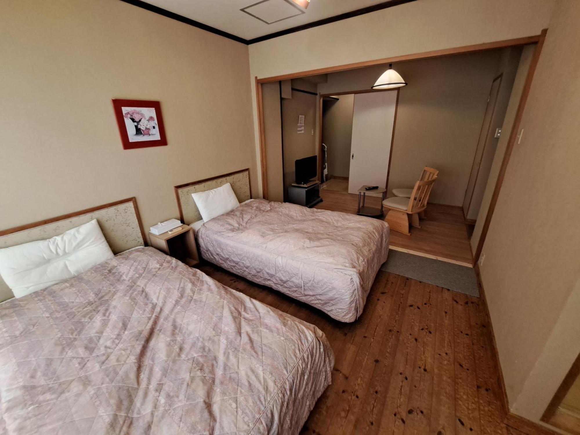 Minshuku Inn Shirahama Ekinoyado Eksteriør bilde